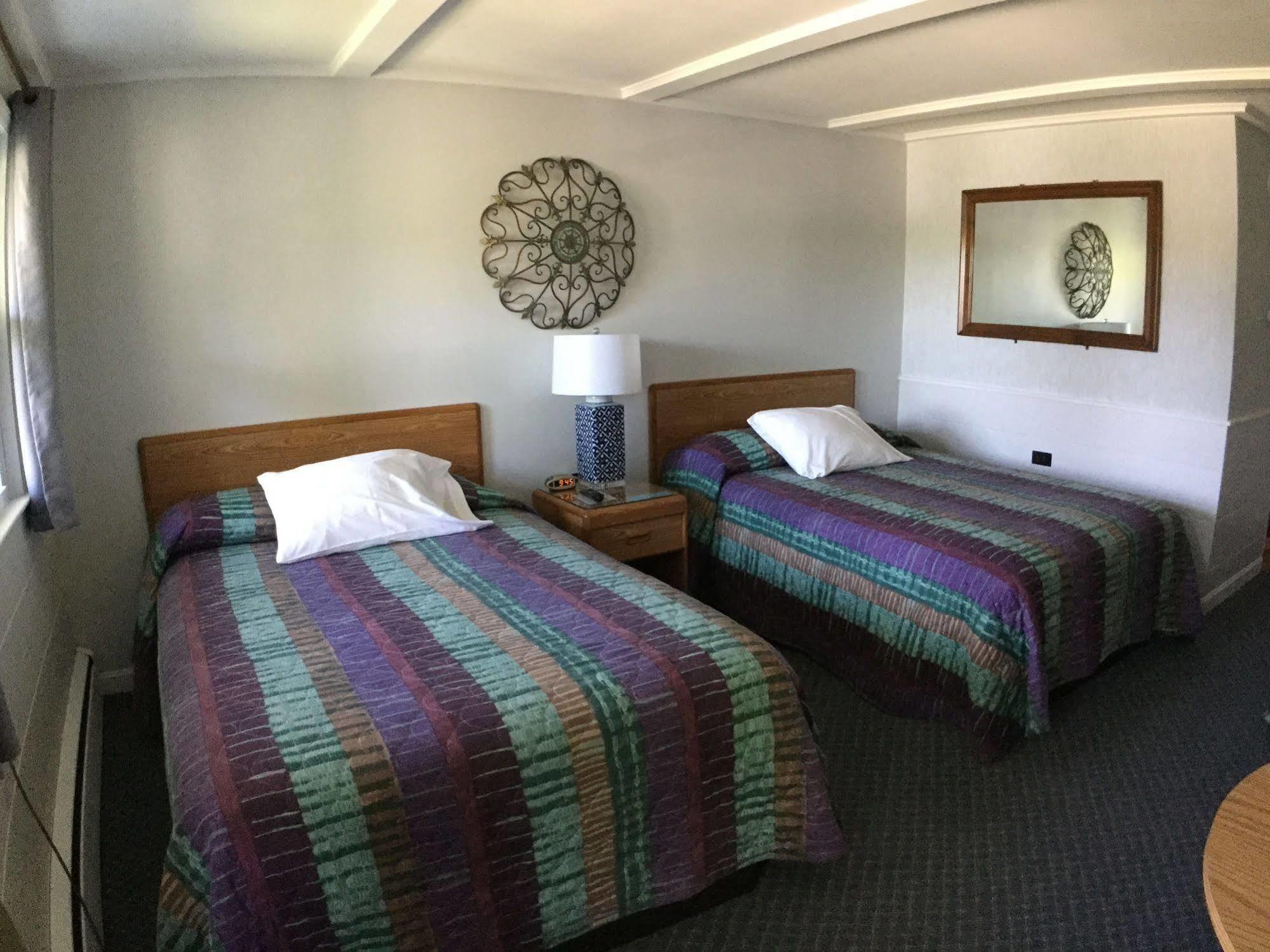 Bay Top Motel Weirs Beach Exterior foto